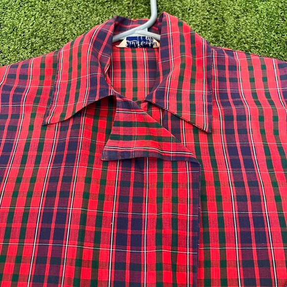Vintage Leslie Marshal 1940 1950 Red blue plaid button-up shirt womens sz 12/32‎ - Picture 2 of 7